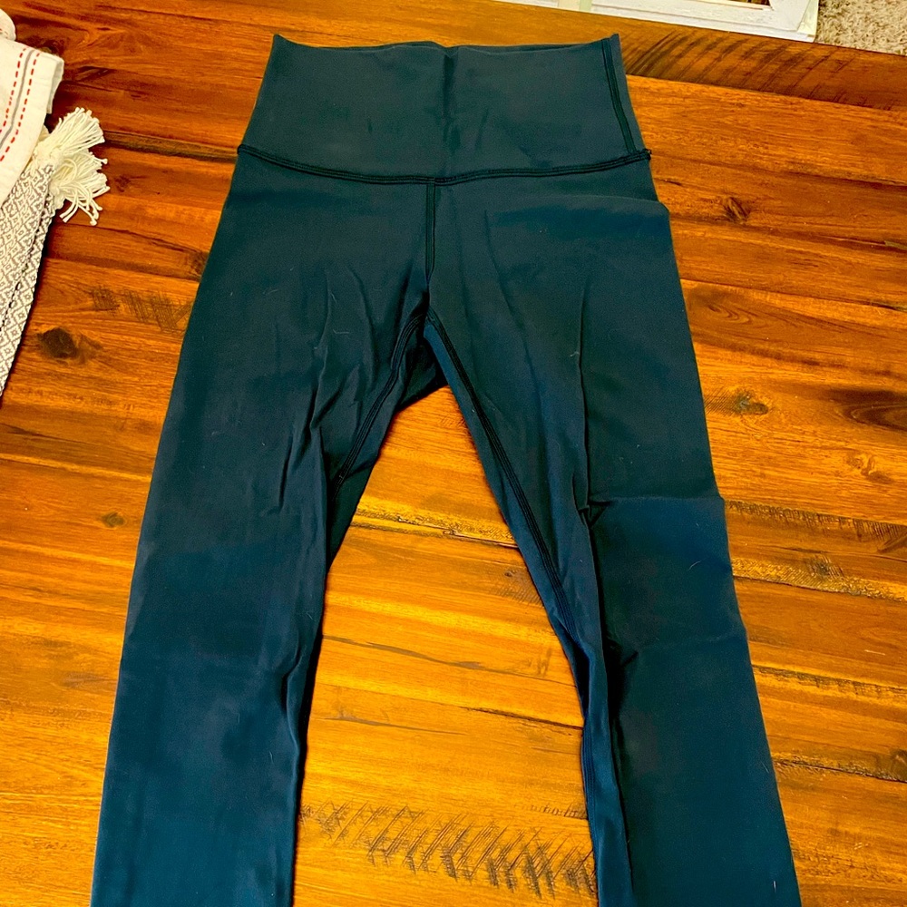 Wunder under 3/4 length size 4 deep green